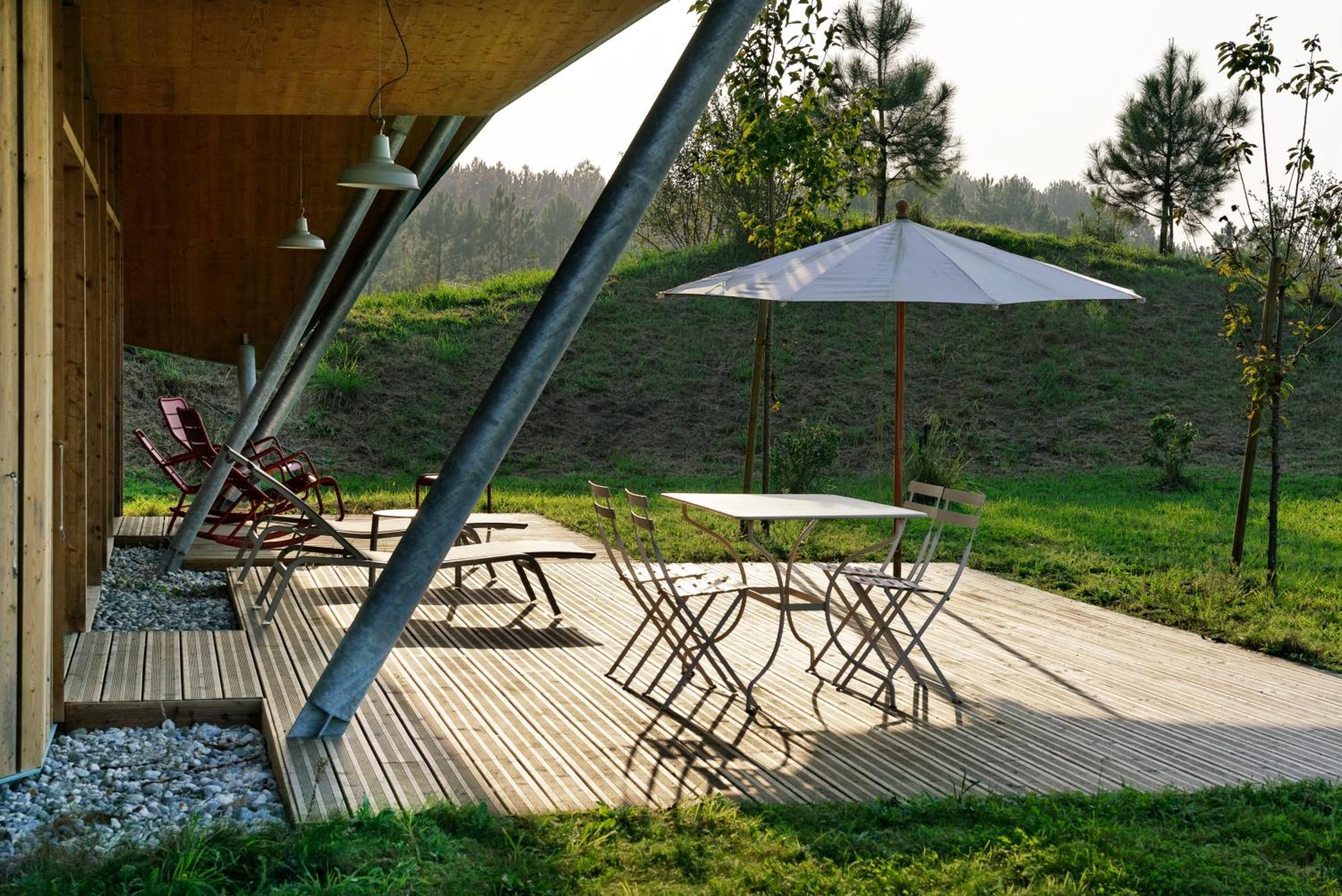 Les Echasses Golf & Surf Eco Lodge Saubion Екстериор снимка